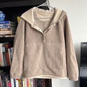 Outdoor Voices Snap Up Megafleece in Antler